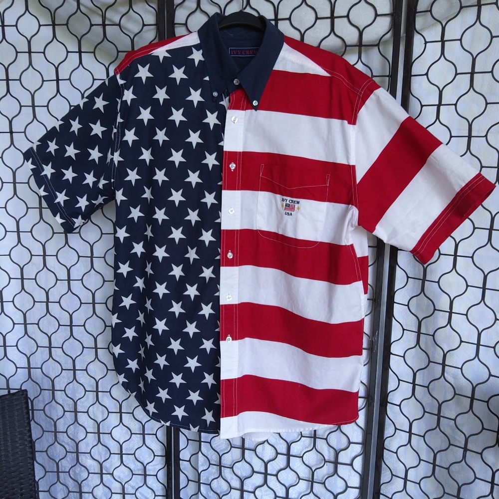 A VTG  IVY CREW PATRIOTIC FLAG SHIRT MENS XL or Women's 2xl.